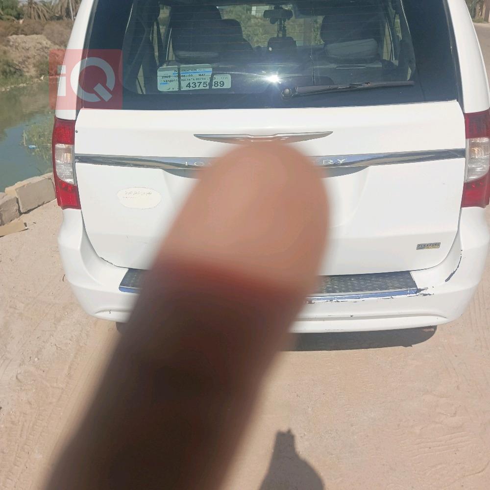 كرايسلر تاون آند كانتري